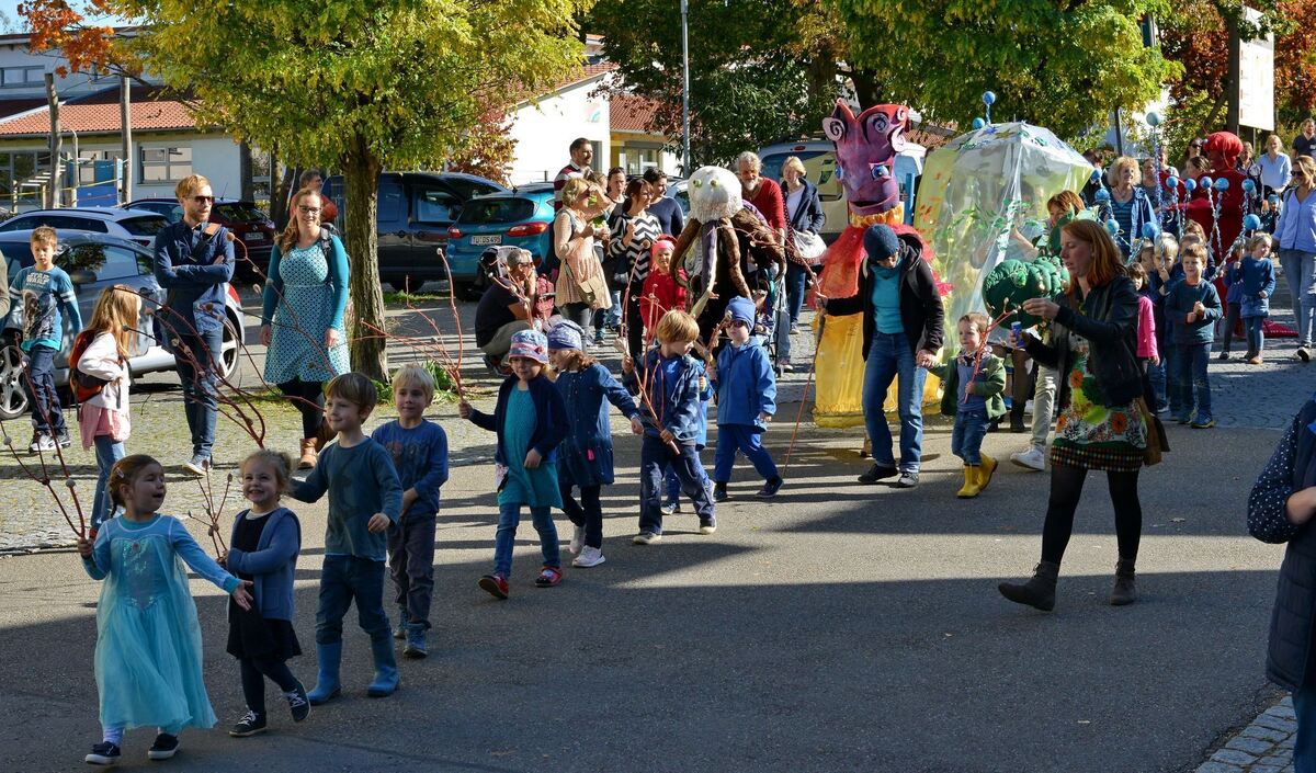 Krtu-1210-8Figuren Festival-Niethammer