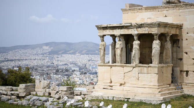 Der Athenatempel auf der Akropolis. In der Antike grenzten sich die eingeborenen Athener stark von Eingewanderten ab.ArchivFOTO: