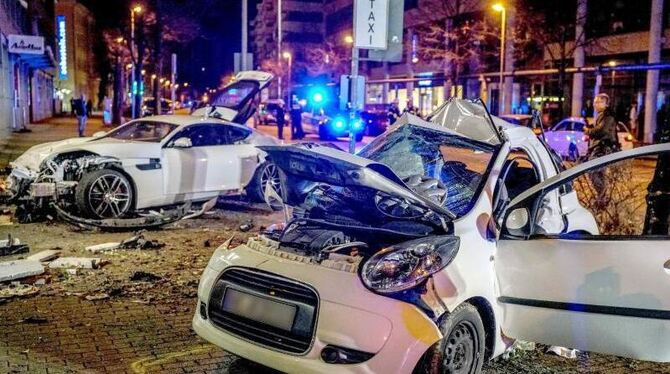 Tödlicher Sportwagenunfall Raser