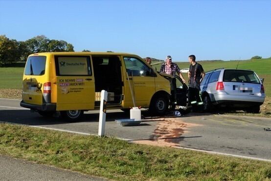 10_19_Verkehrsunfall_L382_13