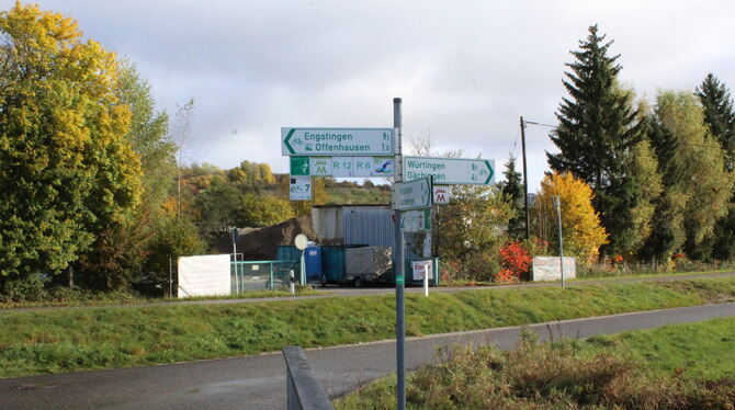 Der Gemeinderat Gomadingen beschließt, einen Bebauungsplan Gewerbegebiet Gächinger Tal aufzustellen. Damit soll sich die hier an