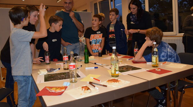 Voller Einsatz beim Kreativworkshop der Kinder und Jugendlichen zum geplanten Jugendhaus in Gomaringen. Foto: Jaensch