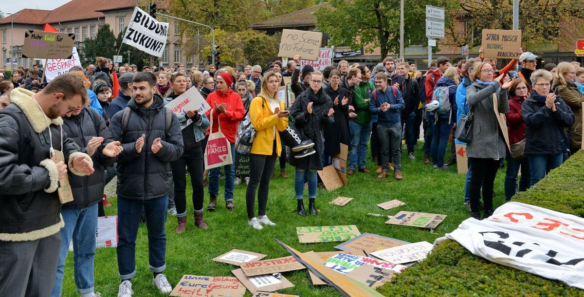 Krtu-3110-1Hochschuldemo-Niethammer