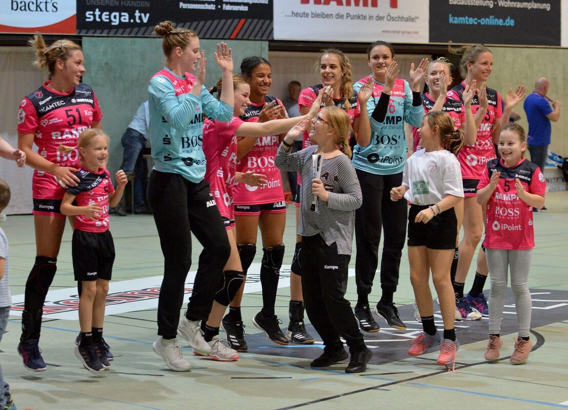 Sport-1111-29Tussies-Niethammer