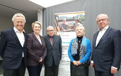 Die fünf Kuratoren (von links): Eugen Schäufele, Silke Kurz, Friedrich Vollmer, Barbara Dürr und Wolfgang Riehle. Foto: Hehn