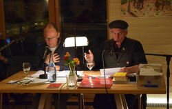  Martin Schurr (links) und Jürgen Jonas haben sich mit dem Phänomen im Detail auseinandergesetzt.Foto: jaensch