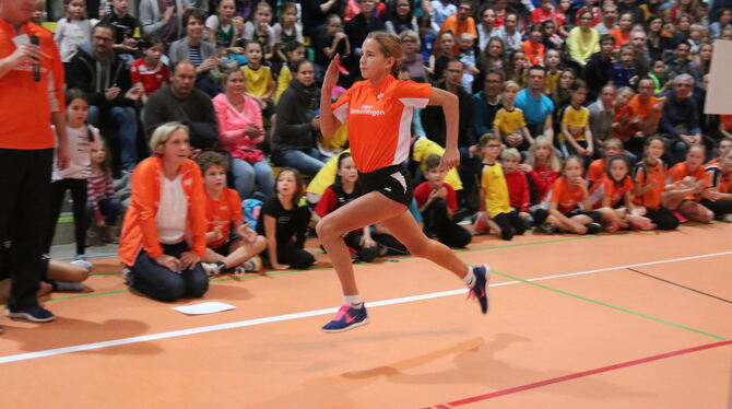 Volles Tempo: die Gomaringerin Julia Baisch beim Wettkampf. FOTO: VEREIN Volles Tempo: die Gomaringerin Julia Baisch beim Wettkampf. FOTO: VEREIN