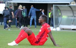 Sein Tor zum 1:2 nutzte in Nöttingen nichts mehr: Onesi Kuengienda. FOTO: EIBNER