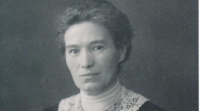 Laura Schradin war die erste weibliche Abgeordnete der Amtsversammlung Reutlingen, dem Vorgängergremium des Kreistags.