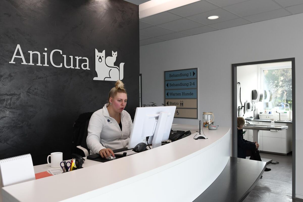 Bei Jennifer Mahler klingelt ständig das Telefon. An manchen Wochenende ist die Hölle los, meint sie.