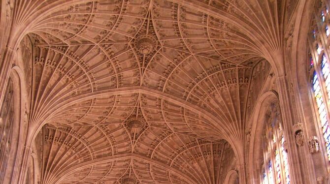 Das Gewölbe des Kings College in Cambridge.   FOTO: WIKIPEDIA