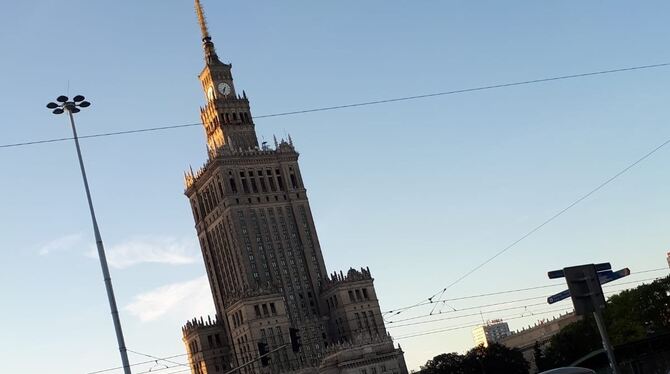 Der Kulturpalast, ein Wahrzeichen Warschaus.   FOTO: ZMS