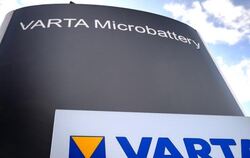 «Varta Microbattery» steht auf einem Schild
