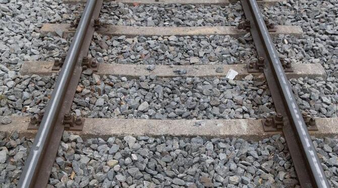 Gleise einer Bahnstrecke