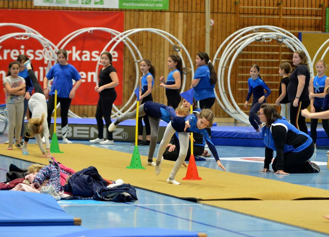 Pel-1512-13VFL Turnfest-Niethammer