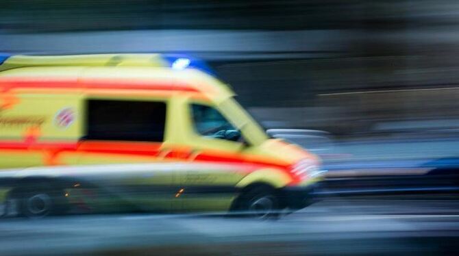 Ein Rettungswagen im Einsatz Ein Rettungswagen im Einsatz