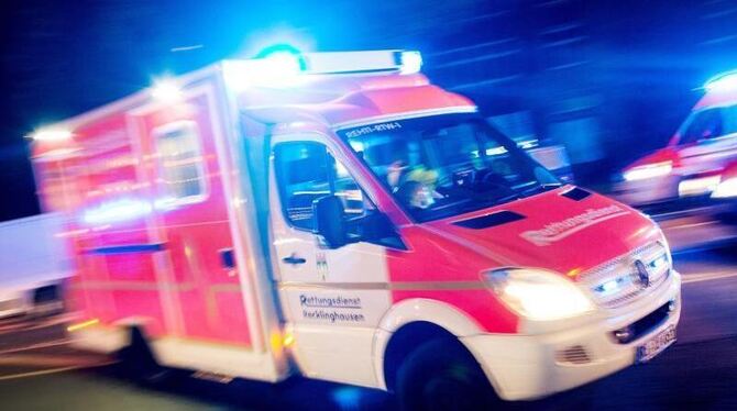 Rettungswagen im Einsatz Rettungswagen im Einsatz