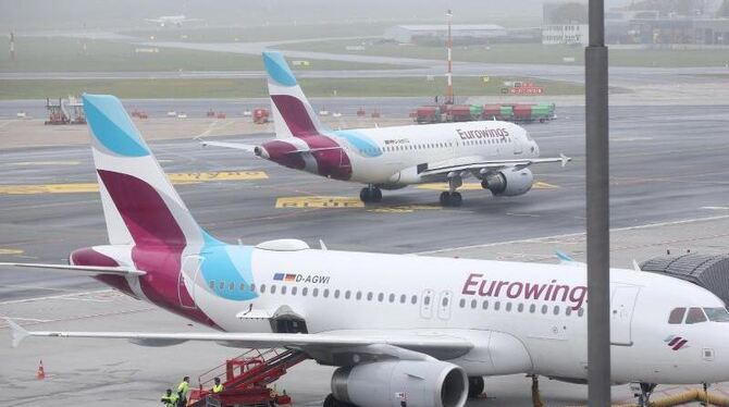 Maschinen der Fluggesellschaft Eurowings am Flughafen