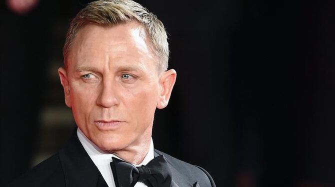 Daniel Craig