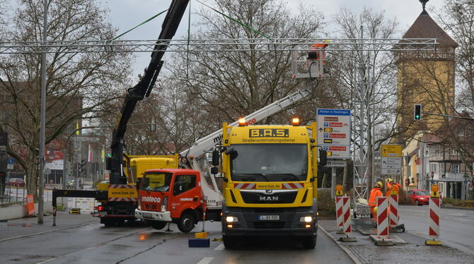 Samstagmittag und Sonntag war die Lederstraße in Richtung Pfullingen komplett verkehrsberuhigt.  FOTO: MEYER