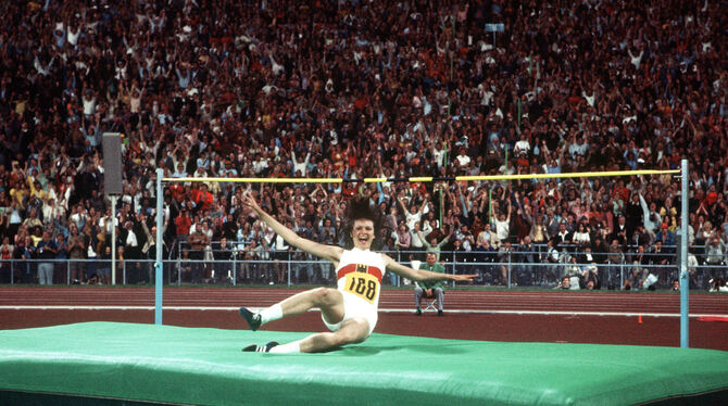 Sprung ins Glück: Ulrike Meyfarth, erst 16 Jahre alt, feiert 1972 in München den Weltrekord und Olympisches Gold.