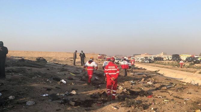 Passagierflugzeug abgestürzt