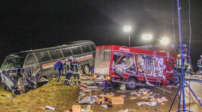 Unfall mit Kleinlaster