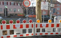 Dauerhaft dicht: Der Fußgängerüberweg bei der Messstation. Foto: Meyer