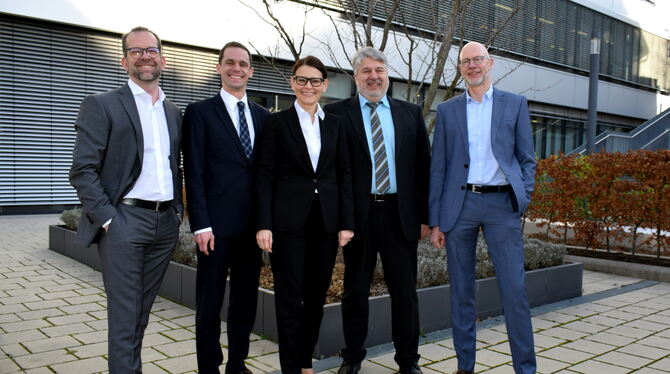 So soll das neue Vorstandsgremium aussehen, von  links: Thomas  Krätschmer,  Jörg Niethammer,  Anette Rehorsch-Hartmann,  Wolfga