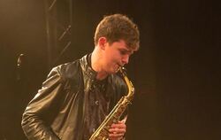 Jakob Manz am Saxofon.  FOTO: KAISER 