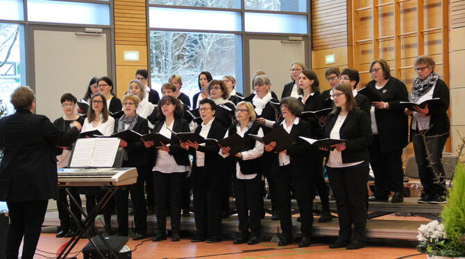 Der katholische Kirchenchor »Die MünSingers« umrahmte den Neujahrsempfang mit Musik.