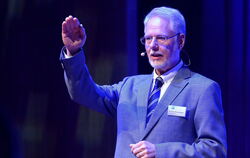 Klaus-Michael Mayer, Zukunftsforscher und Technologiestratege bei Bosch sprach über die Herausforderungen, die uns die Megatrend