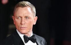 Daniel Craig