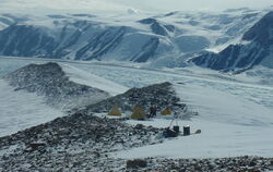 Beim Anblick der gewaltigen Landschaft der Antarktis kommt man sich ganz klein vor, sagt der Tübinger Geophysiker Reinhard Drews