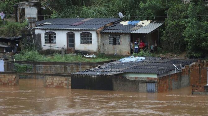 Viele Tote bei Überschwemmungen