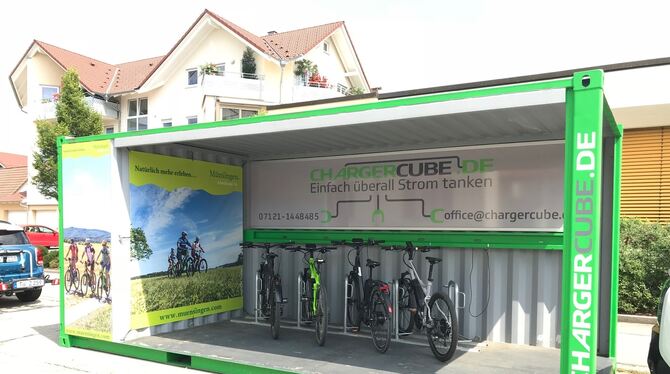 Pfullingen bekommt einen Chargercube. Die Ladestation für E-Bikes soll beim Schönbergbad aufgestellt werden.  FOTO: GEA-ARCHIV