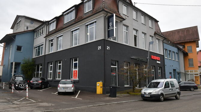 Laut GEA-Inforamtionen soll das Kirchentellinsfurter Rubnerhaus das Tübinger Stadtarchiv für fünf Jahre beherbergen.  FOTO: MEYE