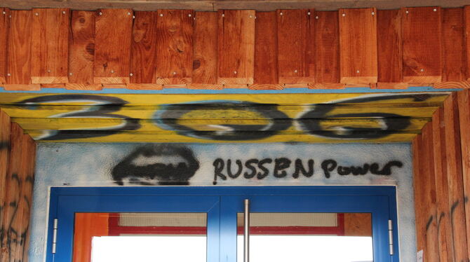 Russen-Power im Jugendhaus im Kirchtal: Jugendliche brauchen eine Identität.   FOTOS: SCHRADE