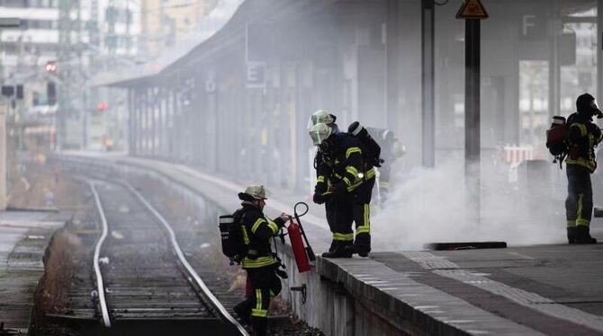 Feuerwehreinsatz am Stuttgarter Hauptbahnhof
