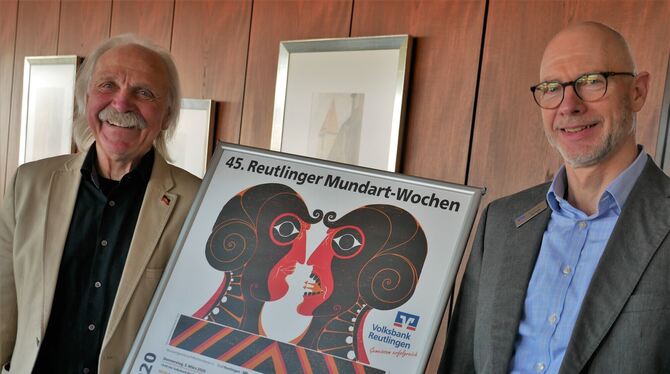 Wilhelm König und Siegfried Arnold von der Volksbank präsentieren Hochkaräter der schwäbischen und  bayerischen  Kabarett-Szene.