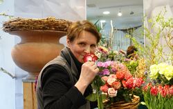 Heike Weber denkt in ihrem Geschäft »Florales Ambiente« beim Valentinstag vor allem an die Liebe.