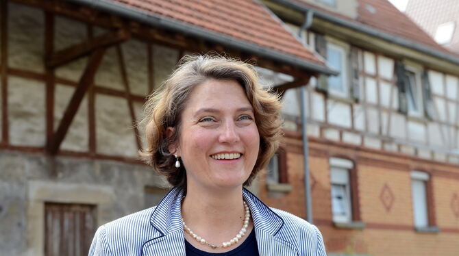 Bürgermeisterin  Silke Höflinger will den ländlichen Charakter von Walddorfhäslach trotz weiterer Baugebiete erhalten. Foto: Pa