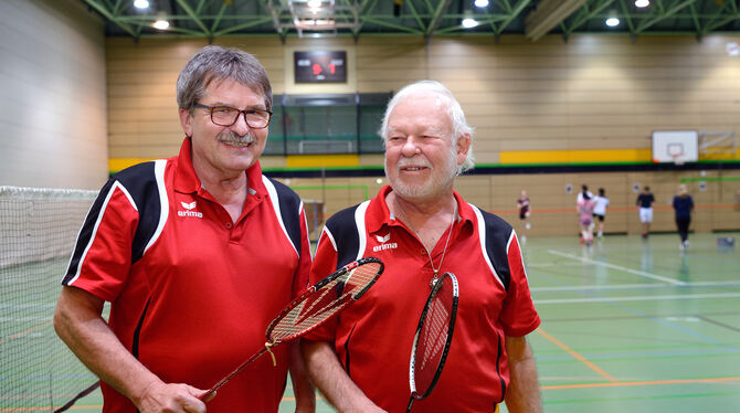 Fühlen sich fit und spielen gerne Badminton: Helmut Kärcher aus Pliezhausen (links) und Georg Afanasjew aus Rommelsbach sind zum
