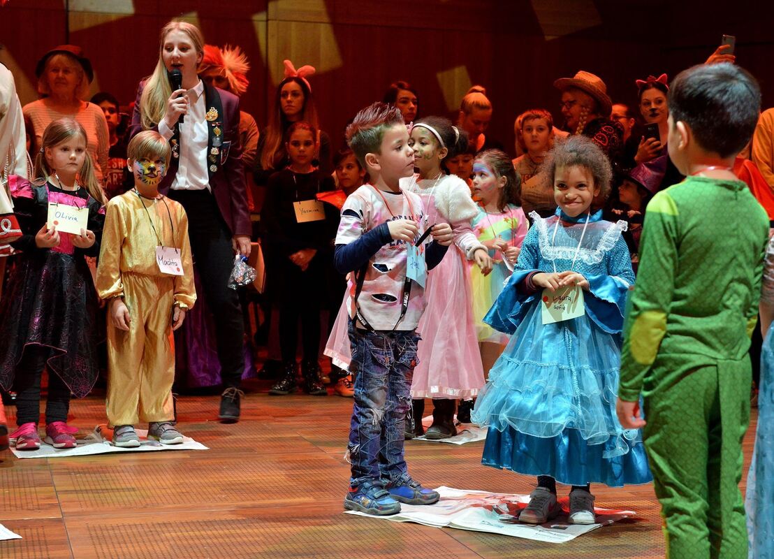 Stadt-2502-35Kinderfasching-Niethammer