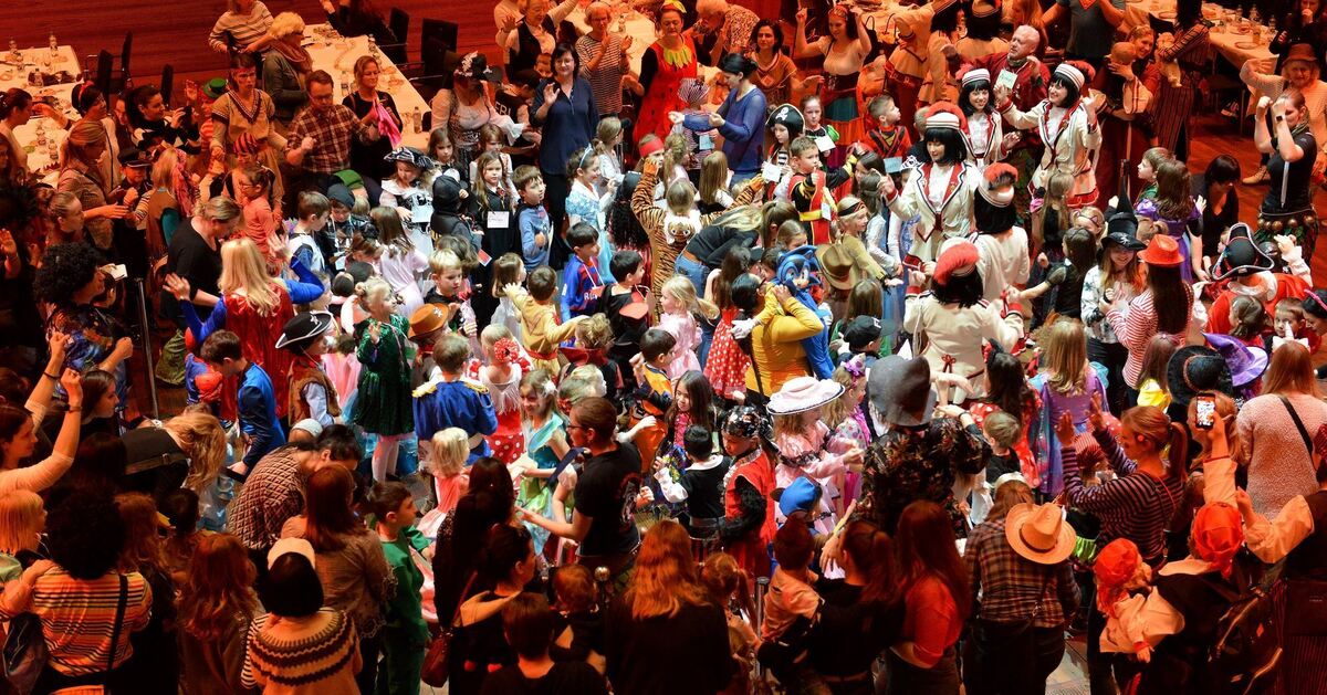 Stadt-2502-41Kinderfasching-Niethammer