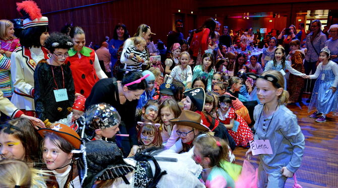 Kinderfasching in der Reutlinger Stadthalle. Kinderfasching in der Reutlinger Stadthalle.