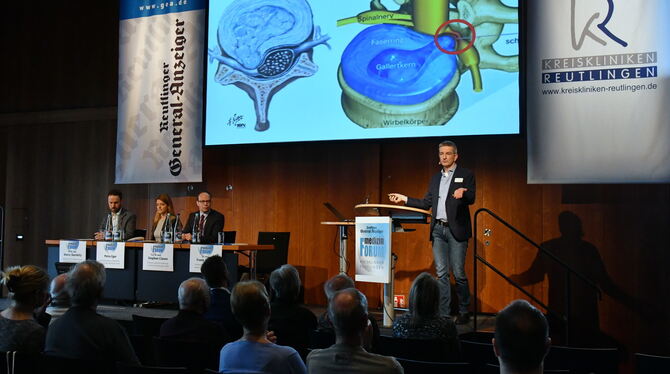 Die Besucher nutzten die Fragerunden intensiv um persönliche Probleme beantwortet zu bekommen.