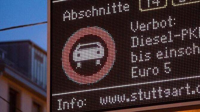 Dieselfahrverbot-Schild in Stuttgart