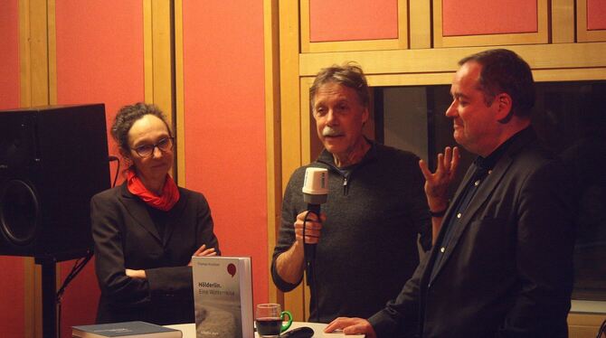 Uta-Maria Heim, Thomas Hagenauer und Thomas Knubben (von links) stellten das Hörspiel »Hölderlin. Eine Winterreise« im  Studio 3