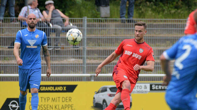 Beim SSV Reutlingen ist der Einsatz von Luca Wöhrle fraglich. FOTO: BAUR Beim SSV Reutlingen ist der Einsatz von Luca Wöhrle fraglich. FOTO: BAUR